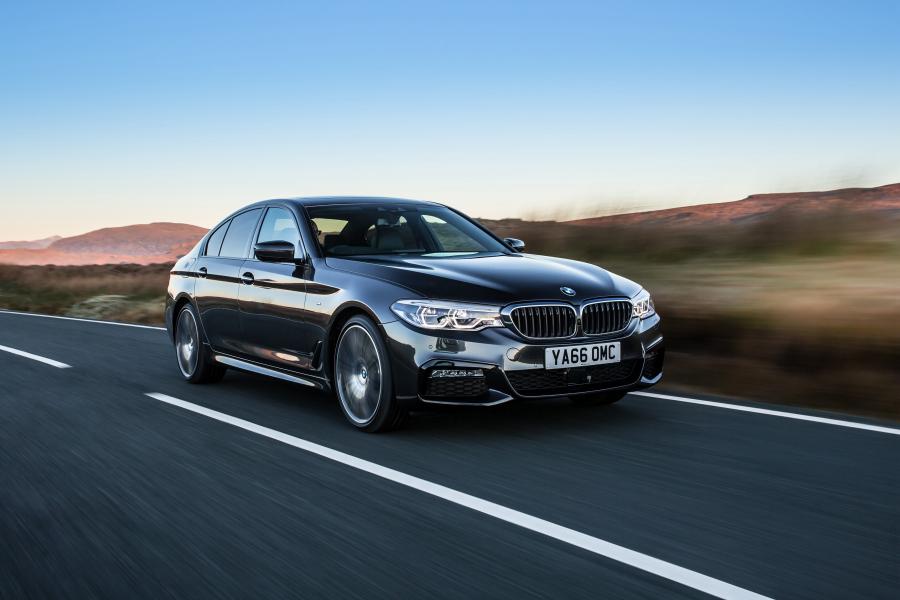 BMW 530i xDrive Sedan M Sport (UK) '2017